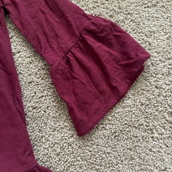 Girls Old Navy Ruffle Bell Sleeve Top Shirt Size XL 14 - Picture 3 of 5